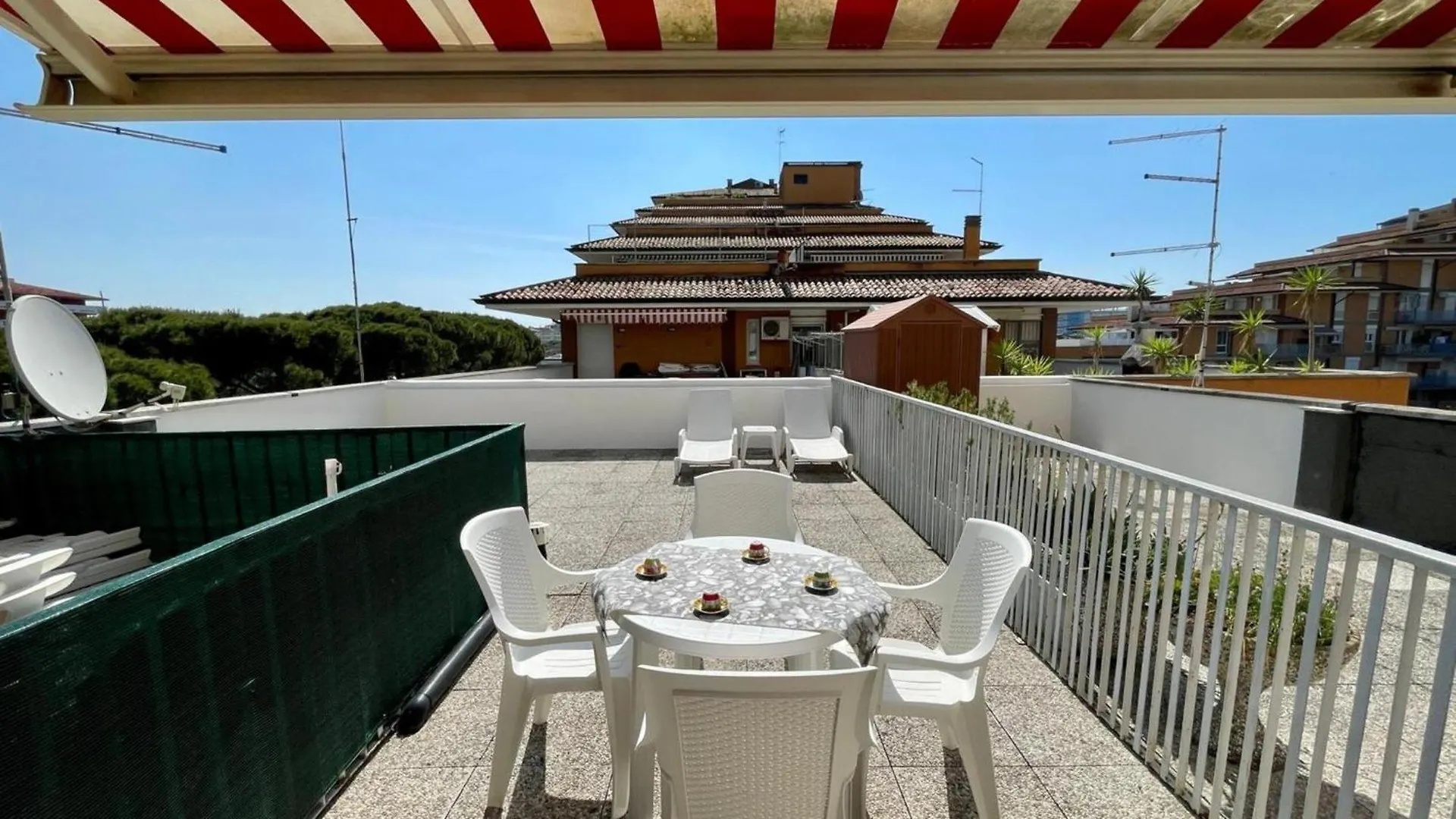 Bright Studio With Balcony بورتو سانتا مارغريتا دي كاورل